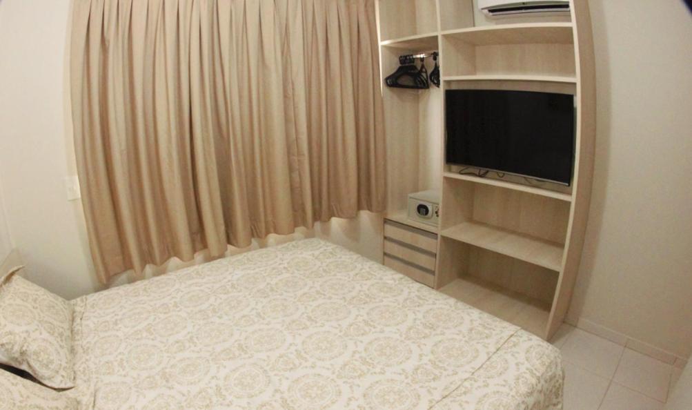 Golden Dolphin Supreme Via Giro Imobtech Apartment *